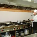 Antico Casale Di Montegualandro & فندق *