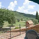 Antico Casale Di Montegualandro & فندق