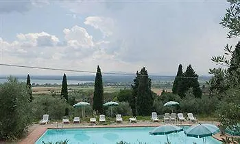 Antico Casale Di Montegualandro & Villa