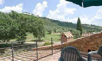 Antico Casale Di Montegualandro & Отель