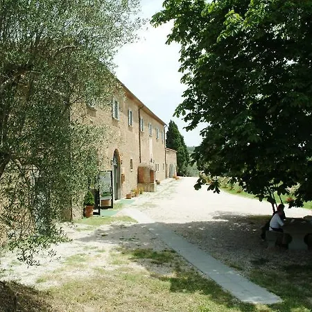 Antico Casale Di Montegualandro & Отель