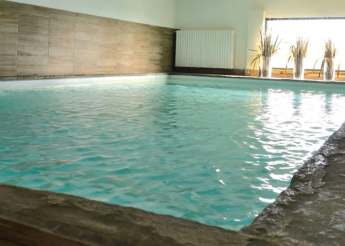 فندق Antico Casale Di Montegualandro & *