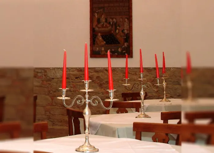 Antico Casale Di Montegualandro & Hotel Terontola